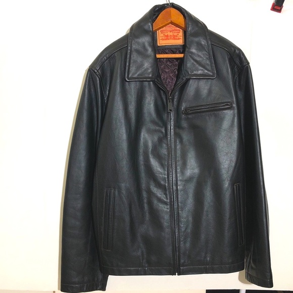 Classic Vintage Men’s Black Leather Levi’s Jacket size XL zipper arms pockets - Picture 1 of 15